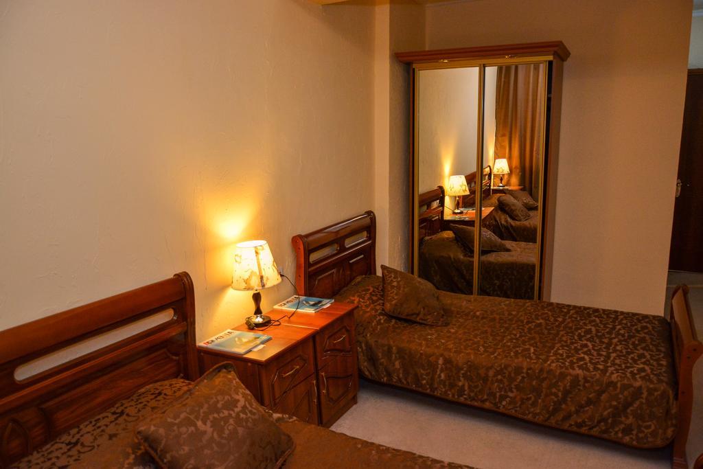 Sanahin Bridge Hotel อาลาแวร์ดิ ภายนอก รูปภาพ