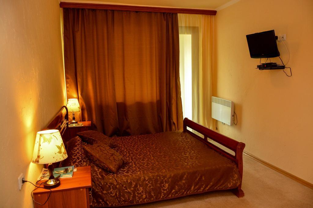Sanahin Bridge Hotel อาลาแวร์ดิ ภายนอก รูปภาพ