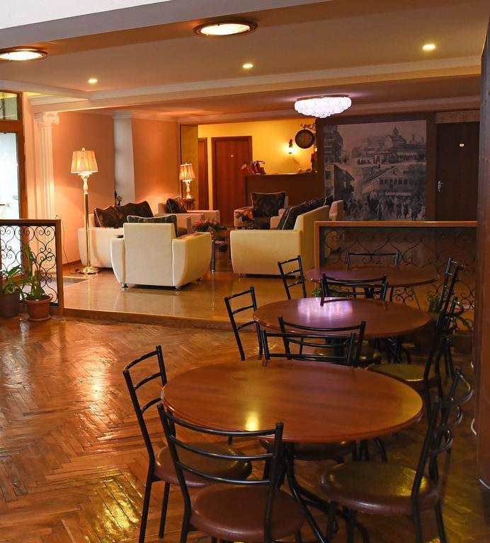 Sanahin Bridge Hotel อาลาแวร์ดิ ภายนอก รูปภาพ