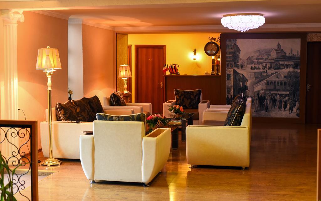 Sanahin Bridge Hotel อาลาแวร์ดิ ภายนอก รูปภาพ